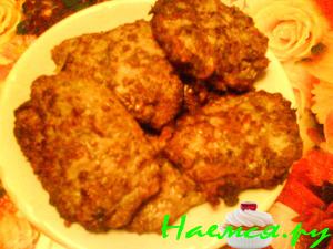 Печеночные оладушки с шампиньонами