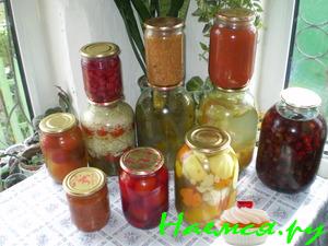 Аджика с яблоками