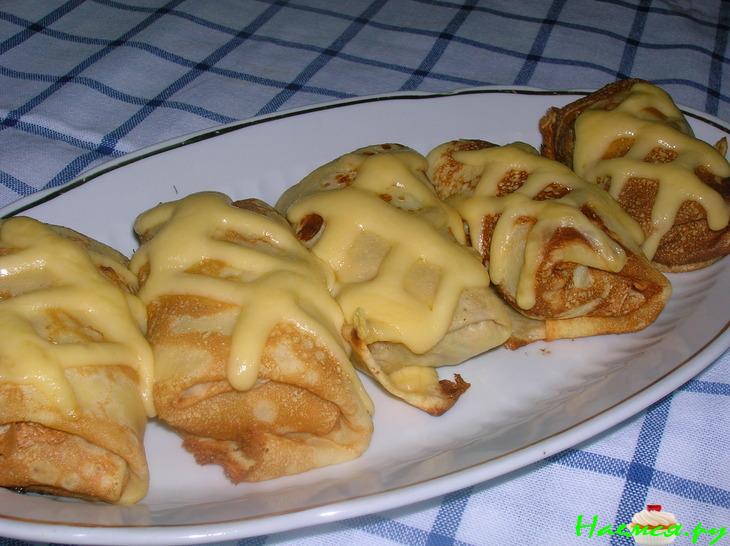 Блинчики в сырную клеточку, фаршированные курятиной Блинчики в сырную клеточку, фаршированные курятиной