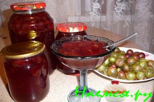 Крыжовник в смородиновом желе