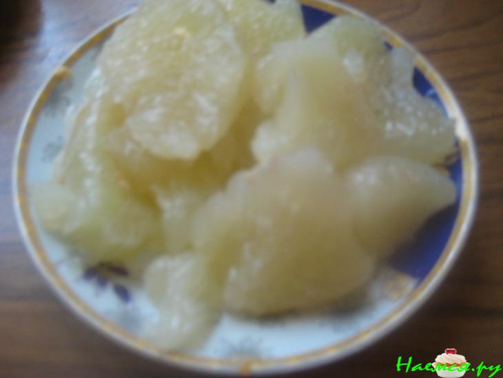 Блины с шафраном, мёдом и помело