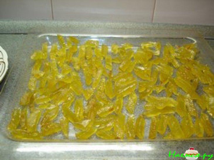 Цукаты из арбузных корок