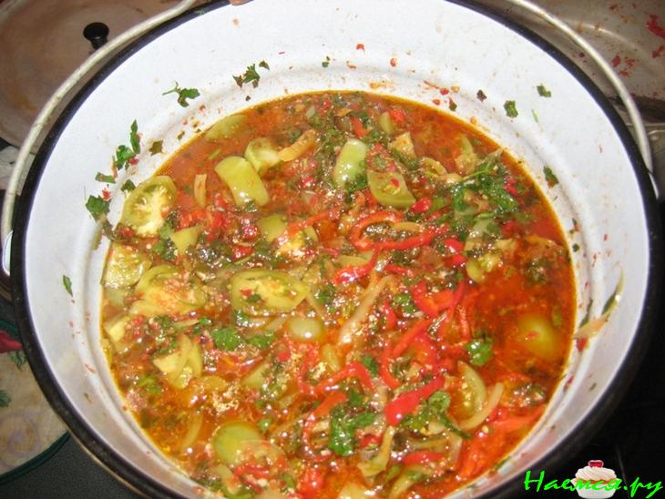 Готовимся к зиме. Салат из зеленых помидор