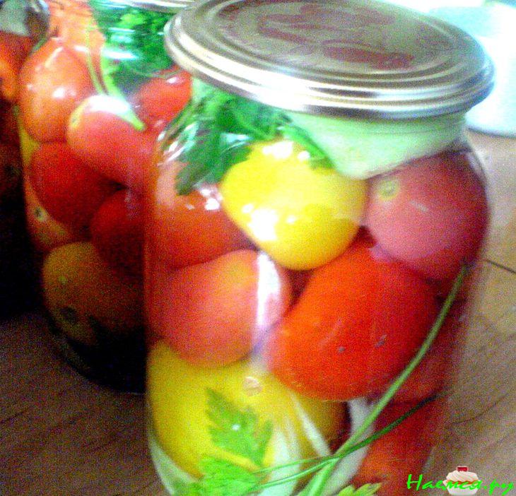 Помидоры консервированные с морковкой и перцем Помидоры консервированные с морковкой и перцем