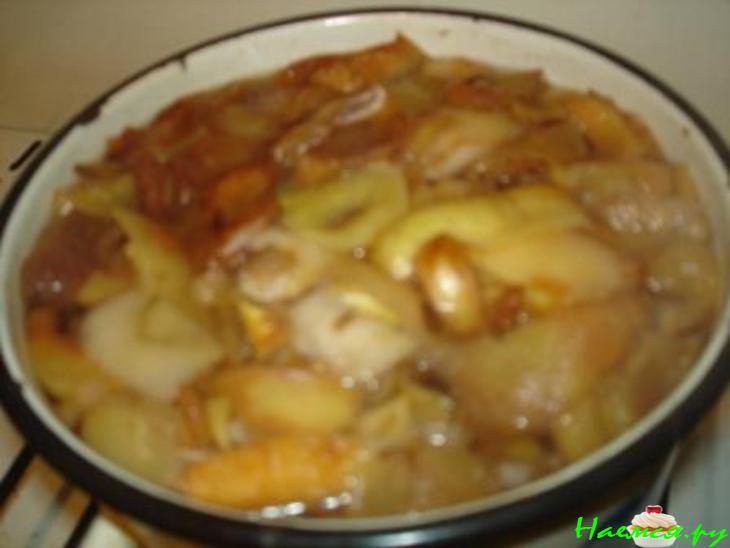 Желе из яблочных остатков