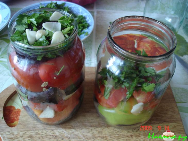 Баклажаны с овощами