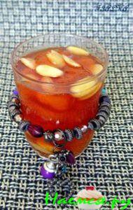 Нектариновое варенье с корицей и миндалем