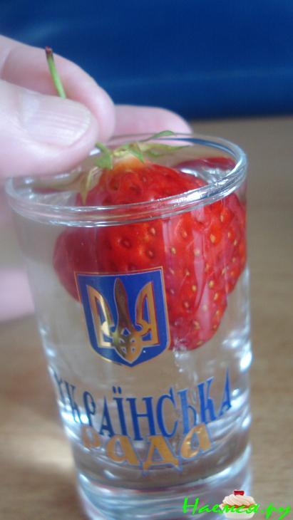 Клубничное варенье "Русская утеха"