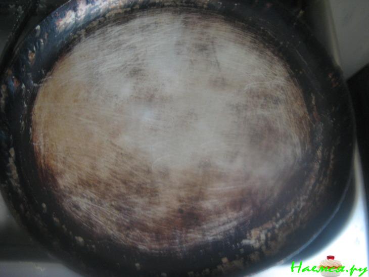 Блины с шафраном, мёдом и помело