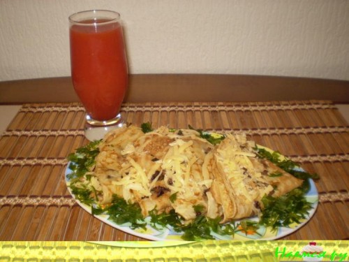 Блины с грибным припеком и сыром