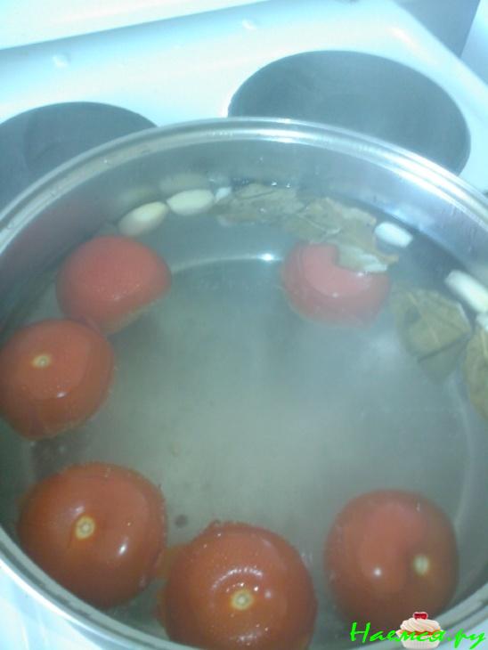 Быстро маринованные помидоры 