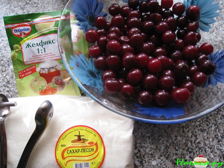 Вишневое варенье без косточки "по-быстрому" Вишневое варенье без косточки "по-быстрому"