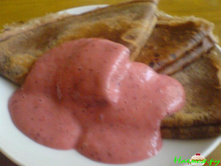 Шоколадные блинчики с нежным соусом