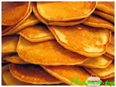 Оладьи на кефире с медом Оладьи на кефире с медом