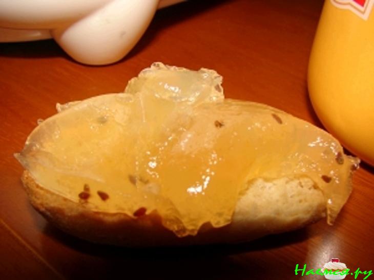 Варенье из крыжовника с зелёным чаем Варенье из крыжовника с зелёным чаем