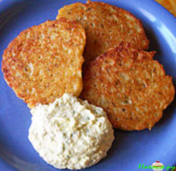 Оладьи из земляной груши (топинамбур) с кремом из авокадо