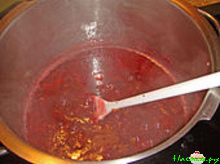 Сливовый пикантный соус к мясу на зиму