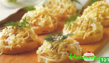 Бутерброды с салатом