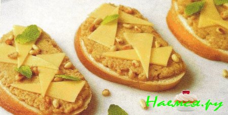 Бутерброды с ореховым паштетом