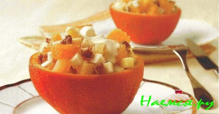 Салат в апельсиновых корзиночках