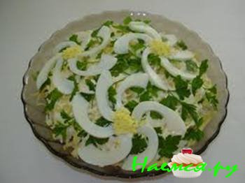 Легкий cлоеный cалатик