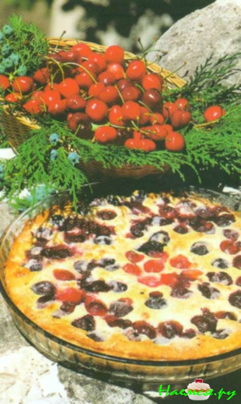 Пирог «миллас» с вишнями