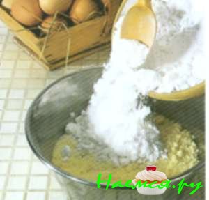 Мягкие миндальные печенья (около 20 штук)