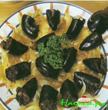 «Черная» кровяная колбаса и колбаса из мяса птицы