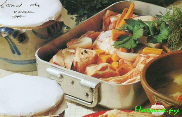 Бульон из говяжьих костей