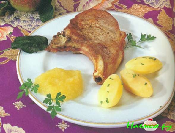 Свиные кусочки по-нормандски