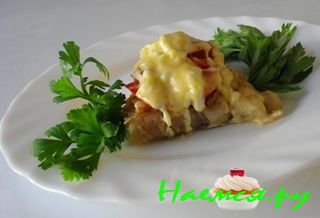 Горбуша с грибами, запеченная в фольге