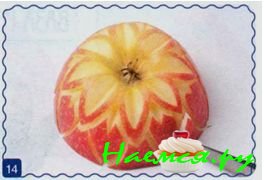 Ваза с хризантемами