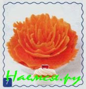 Гвоздика из моркови