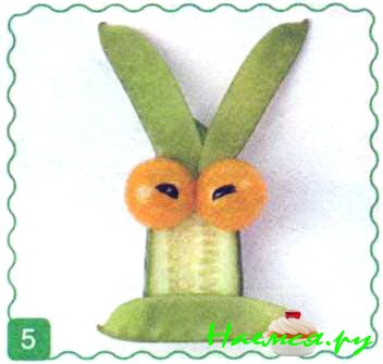 Заяц из огурца
