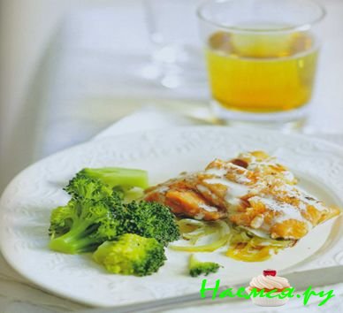 Лосось в молоке в мультиварке