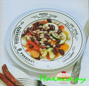 Фасоль с овощами в мультиварке