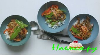 ГОВЯДИНА ПО-ТАЙСКИ С ГРИБАМИ И БАЗИЛИКОМ