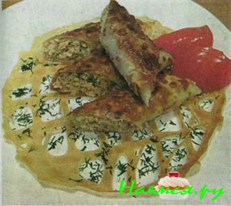 Блинные рулетики с рыбой