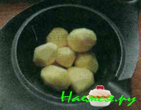 Картофельные лепешки с кинзой и кунжутом