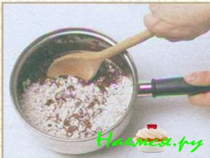 Орехово-шоколадные пирожные