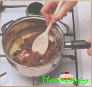 Пирожные с ореховым безе