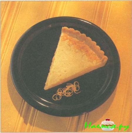 Лимонно-миндальный пирог