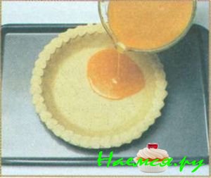 Кленовый пирог с орехами