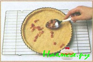 Киш с беконом и сыром