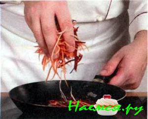 Борщ венгерский с квашеной капустой