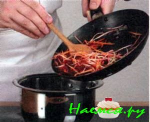 Борщ венгерский с квашеной капустой