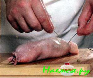 Фаршированная гусиная шейка