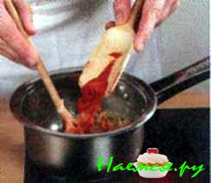 Мясной рулет с салом