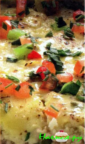 Ассорти овощное, запеченное с белым соусом