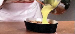 Ассорти овощное, запеченное с белым соусом